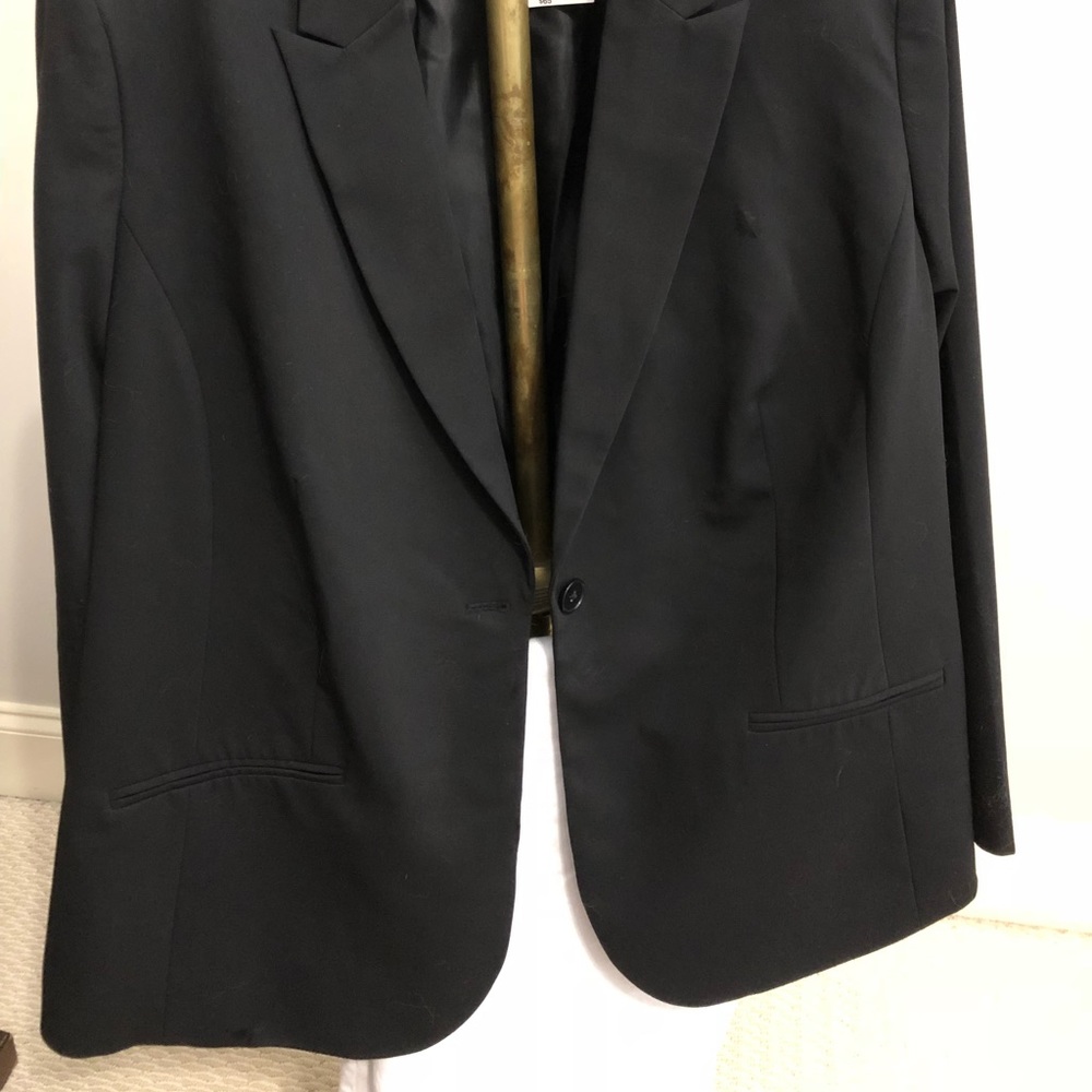 Black Single-Button Blazer